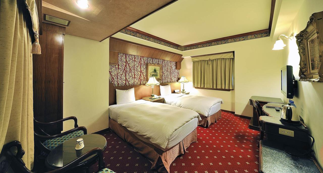 Karo Hotel Kaohsiung Luaran gambar